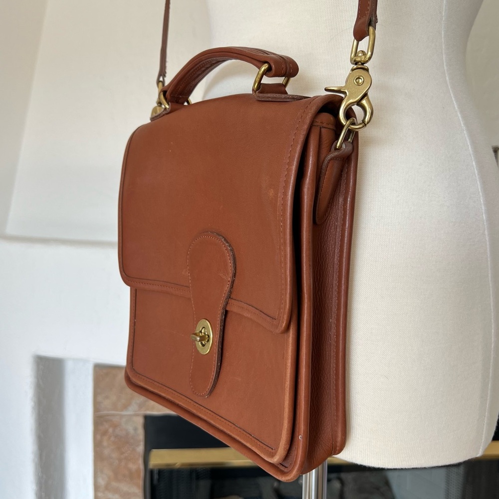 Coach Vintage Leather Crossbody Bag 5130 Tan 90s Y2K - Picture 5 of 17